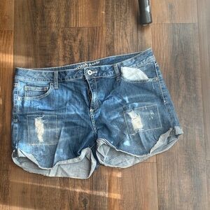 ❤️Arizona Jean Company Blue Distressed Jean Shorts